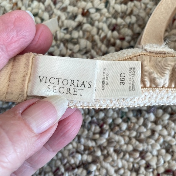 Victoria’s Secret Beige Padded Push Up Bra. 36C NWOT - Picture 8 of 9